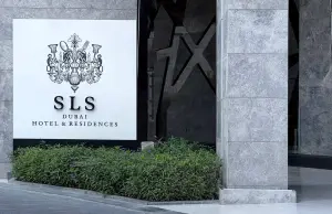 SLS. Клубный небоскрёб с модным отелем в Дубае.