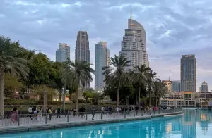 How Downtown fountains dance to "Kalinka"